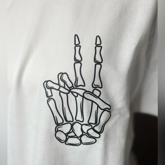 LAST! Peace Out Tee - Picture 3 of 3